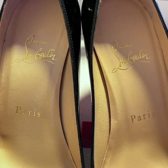 Christian Louboutin Shoes size 7 - Picture 8 of 9